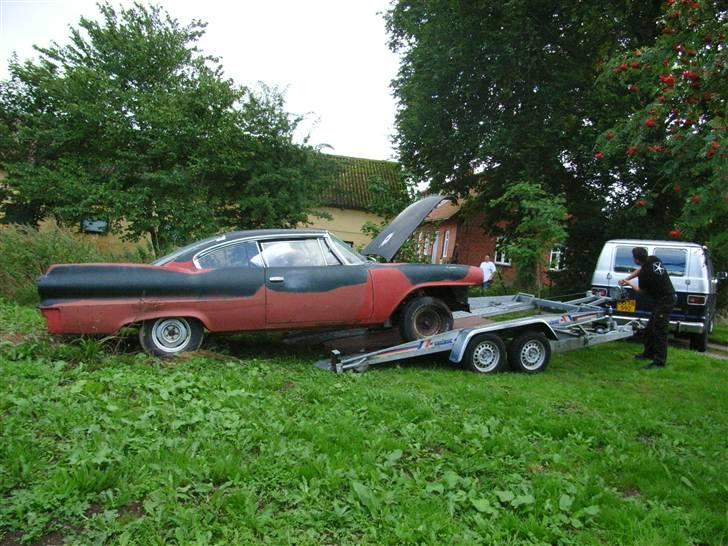 Dodge PhoeniX - Indkøbt og afhentes d. 28/8 2008. Bilen har ingen motor eller gearkasse. billede 2