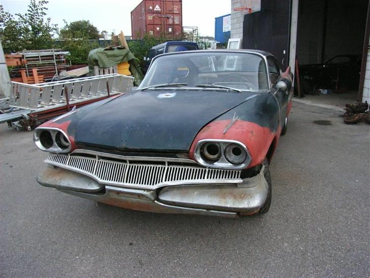 Dodge PhoeniX - Der mangler vist nogle gode forlygter her. billede 4