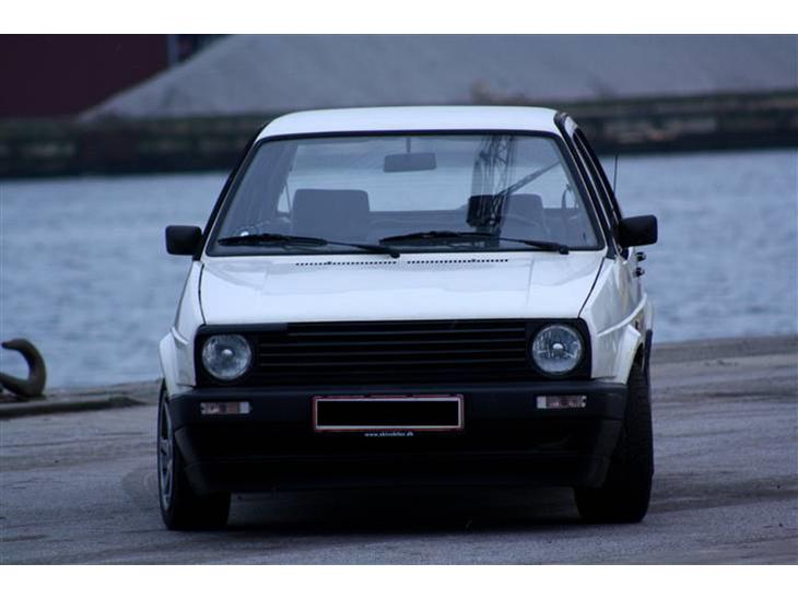 {{currentPhoto.altText}} billede {{currentPhoto.number}}