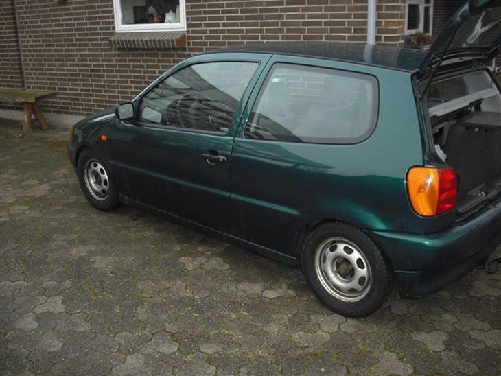 {{currentPhoto.altText}} billede {{currentPhoto.number}}