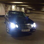 Mercedes Benz E 320 CDI **solgt**