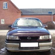 Opel Vectra (solgt)