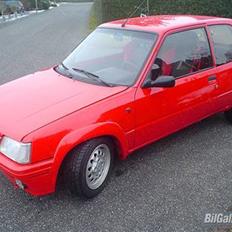 Peugeot 205 1.9 gti
