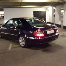 Mercedes Benz E 320 CDI **solgt**