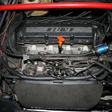 Peugeot 205 Mi16 2,3 l