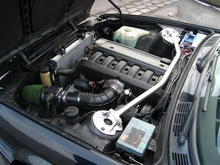 BMW E30 320 Cabrio - SOLGT billede 10