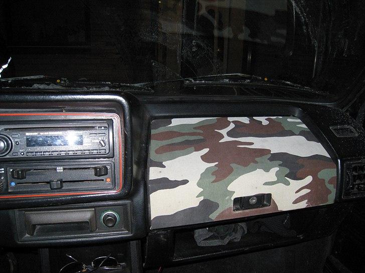 VW golf 1 1,8 gti 16v SOLGT billede 2