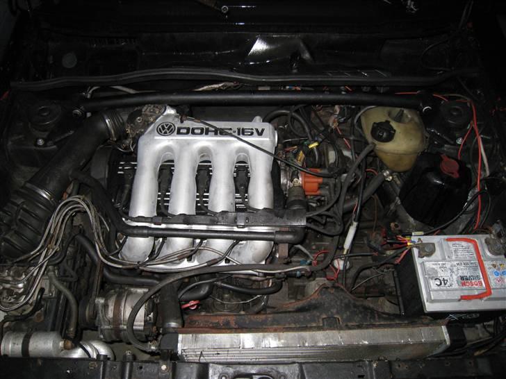 VW golf 1 1,8 gti 16v SOLGT - ny malet indsugnings manifold billede 5