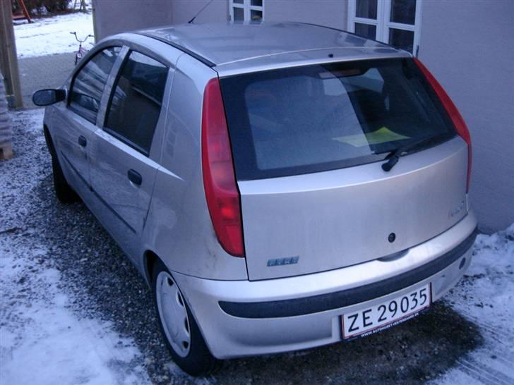 Fiat Punto HLX 1,2L16v SOLGT billede 4