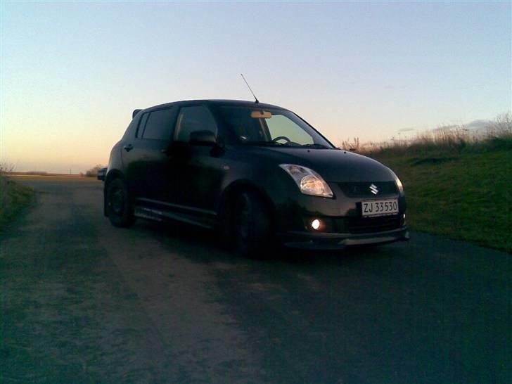 Suzuki Swift 1,3 DDIS billede 1