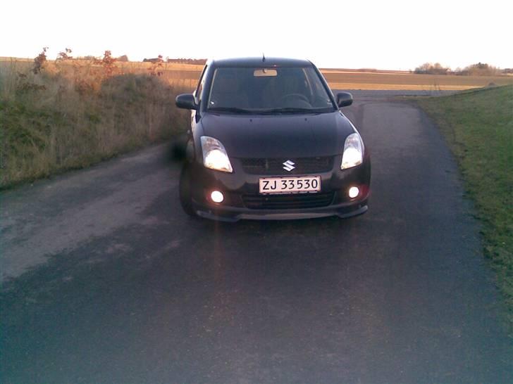 Suzuki Swift 1,3 DDIS billede 3