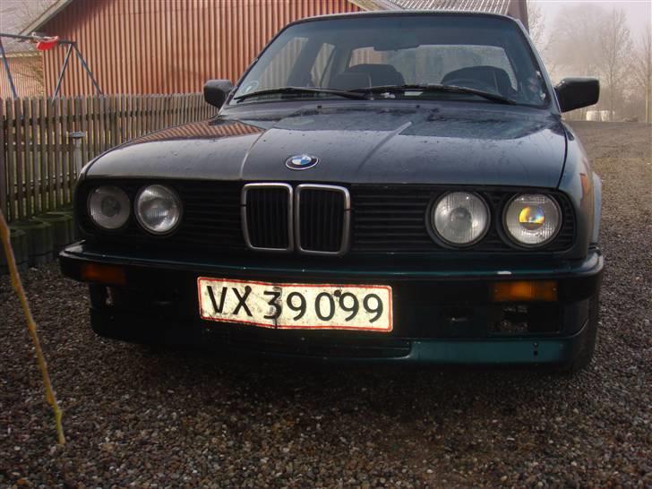 BMW E30 320/325i (solgt) billede 9