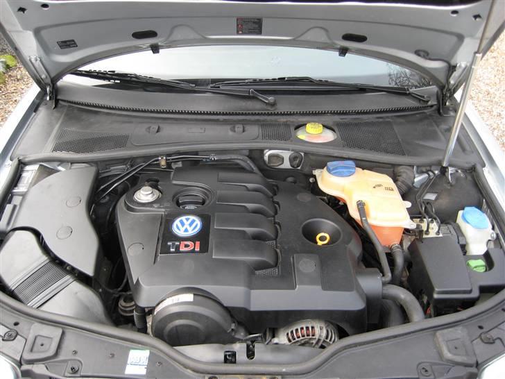 VW PASSAT 3BG TDI "solgt" billede 9