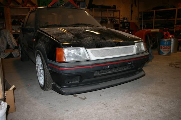 Peugeot 205 Mi16 2,3 l - super fed front. med DTM spoiler billede 4