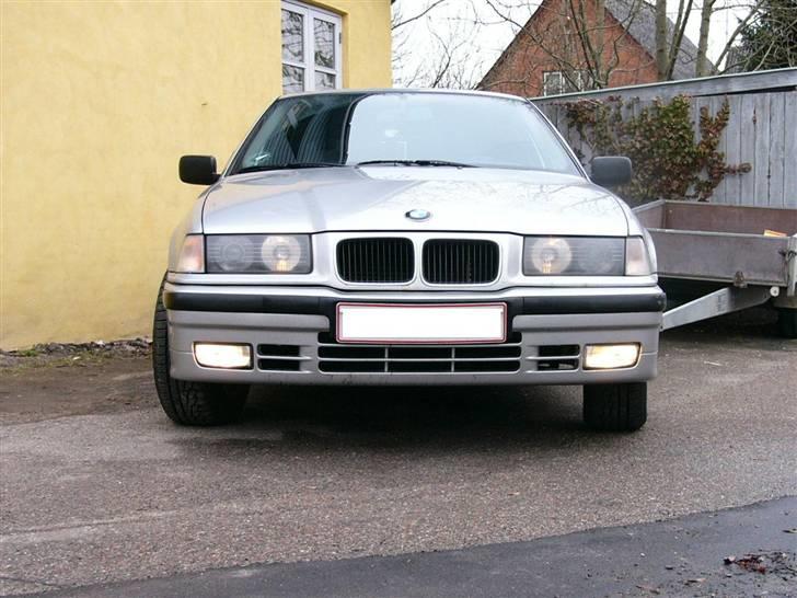BMW 316 e36 =bytte til ford = - gammel front  billede 5