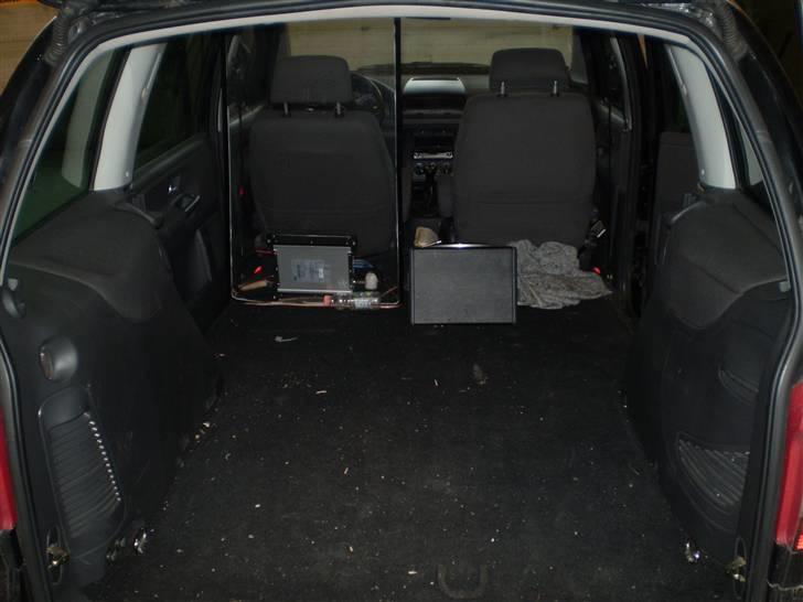 VW sharan 1,9 tdi  SOLGT. billede 8