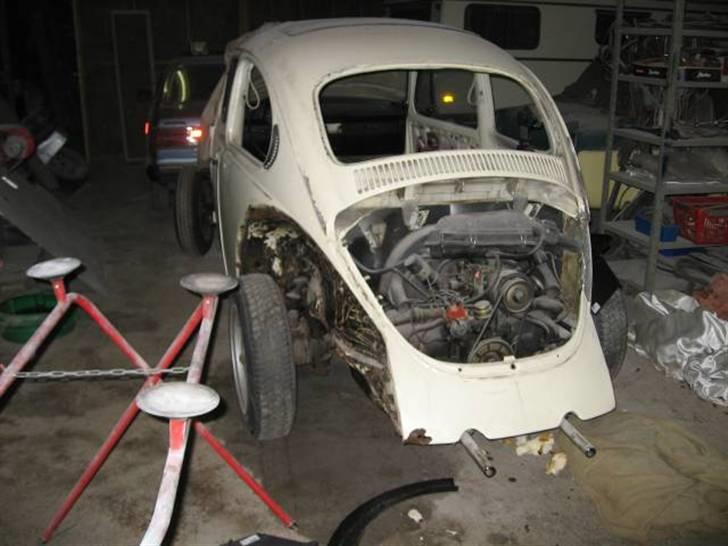 VW 1303 - Der er lang vej tilbage. billede 4