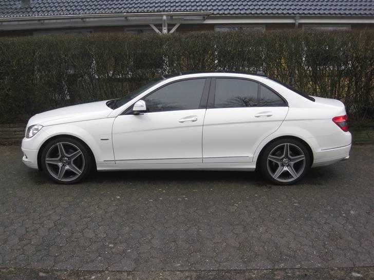 Mercedes Benz C200K billede 1