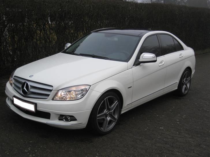 Mercedes Benz C200K billede 2