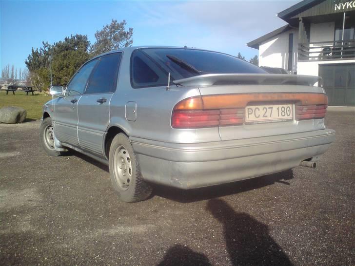 Mitsubishi Galant 2,0 i (Død) billede 3