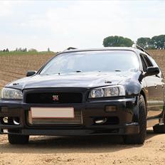 Nissan Stagea RS FOUR V