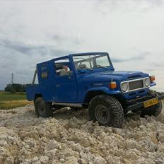 Toyota landcruiser bj 45