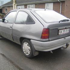Opel Kadett E 1.3 S Skrottet