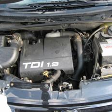 VW Sharan 1,9 TDI GL Solgt