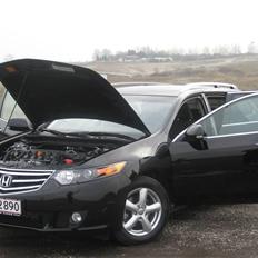 Honda Accord 2,0i-VTEC Elegance