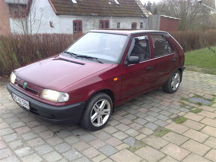 Skoda Felicia 1,3 lx SOLGT billede 2