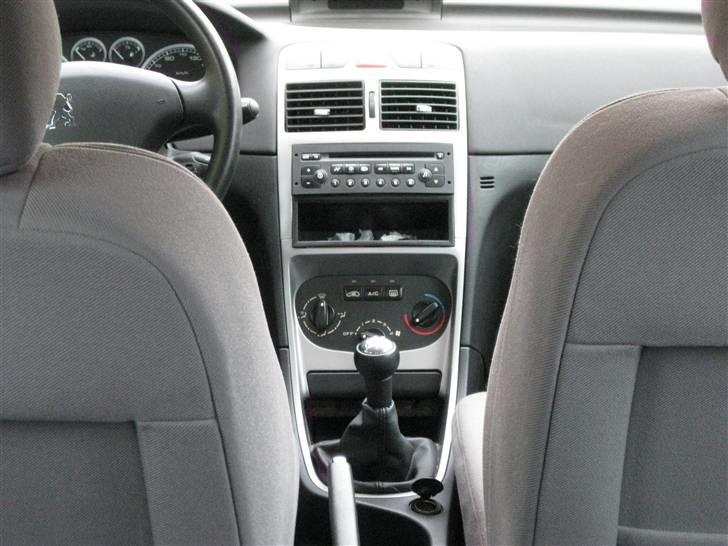 Peugeot 307 2,0 HDI SOLGT billede 5