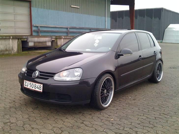 VW  Golf 5 1,6 FSI Sport 6G billede 2