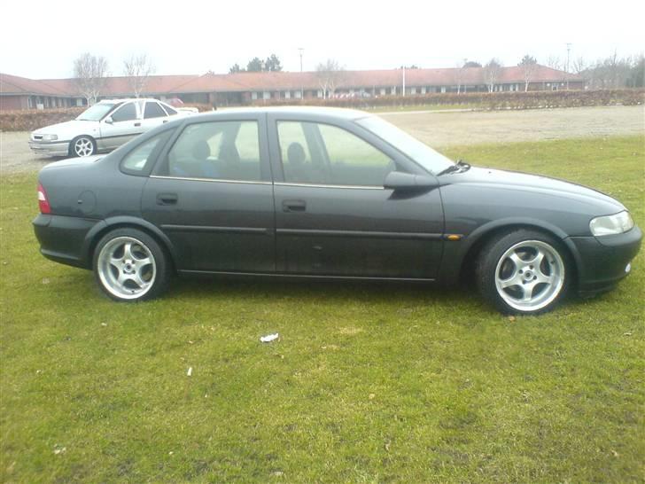 Opel vectra 1,8 16v billede 4