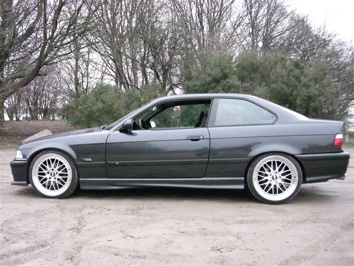 BMW 325I E36 Coupé SOLGT billede 3
