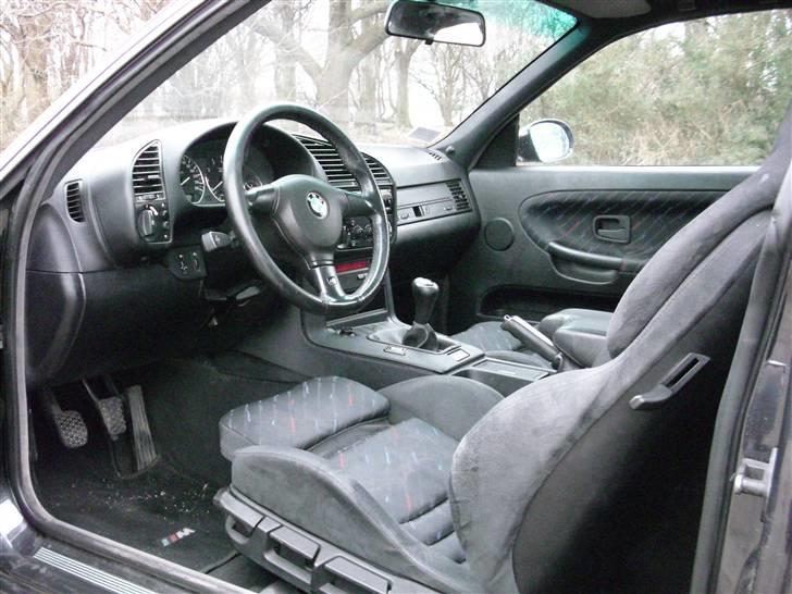 BMW 325I E36 Coupé SOLGT billede 10