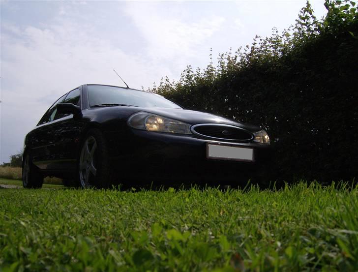 Ford Mondeo 2.5 V6 24v  billede 1