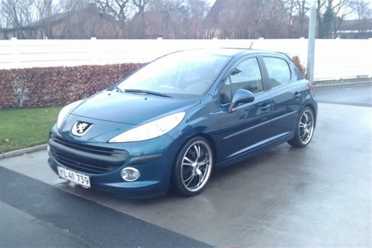 Peugeot 207 billede 1