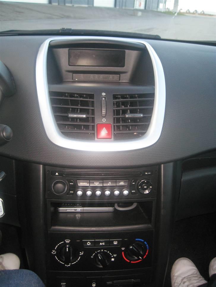 Peugeot 207 billede 10