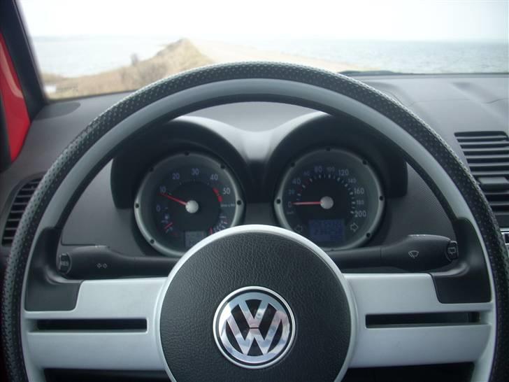 VW LUPO 3L TDI - en lille minus er at det delt alu ret er pisse koldt tidlig om morgen ;-) billede 14