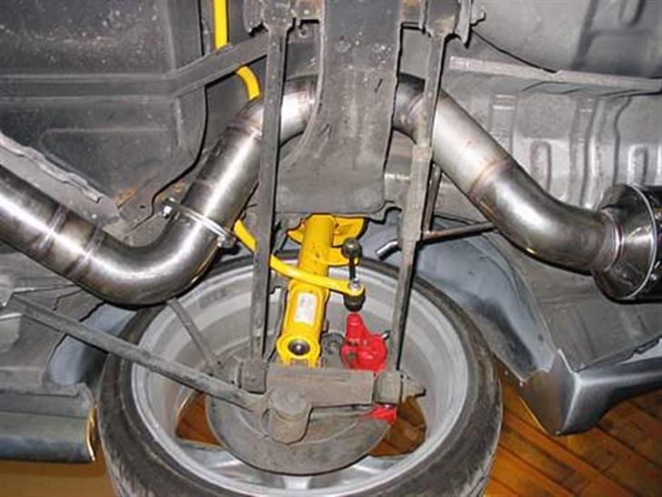 Toyota Celica 2,0GT - til salg - 3" rustfri udstødning system, fra downpipen til bagpot - wroooom !  billede 10