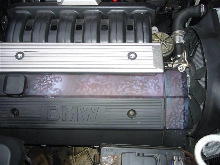 BMW 525i 24V solgt billede 9