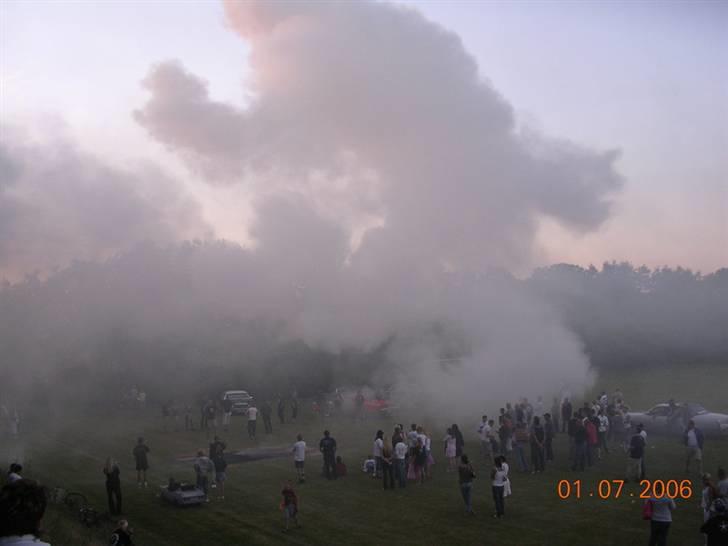 Dodge Charger 383 4 bbl - Min største brænder til dato i 2006. Jeg kunne ikke kører hjem og måtte ha nye dæk på. billede 7