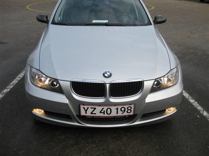 BMW 320i E90 tilsalg billede 2