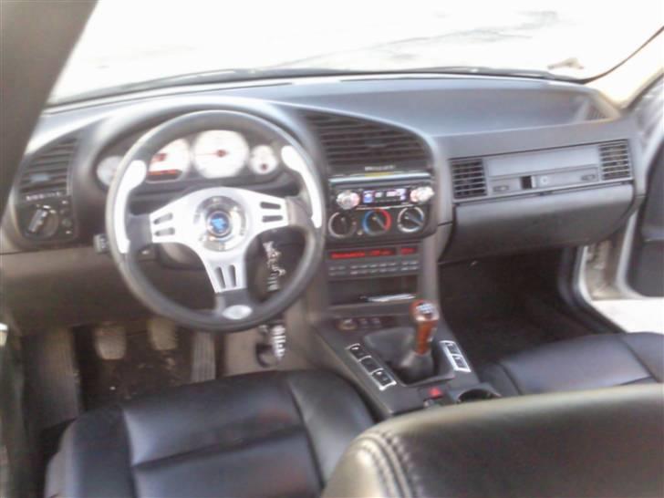 BMW 325i Solgt billede 5