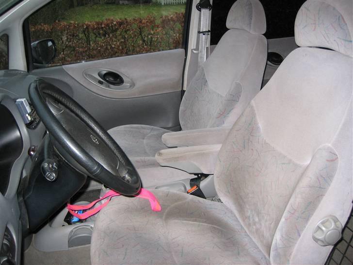 VW Sharan 1,9 TDI GL Solgt billede 10