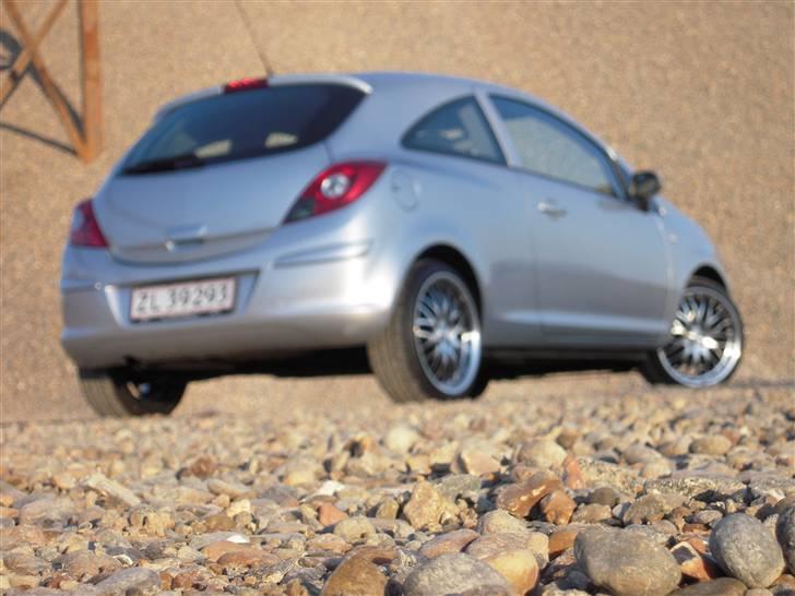 Opel Corsa D 1,2 billede 13