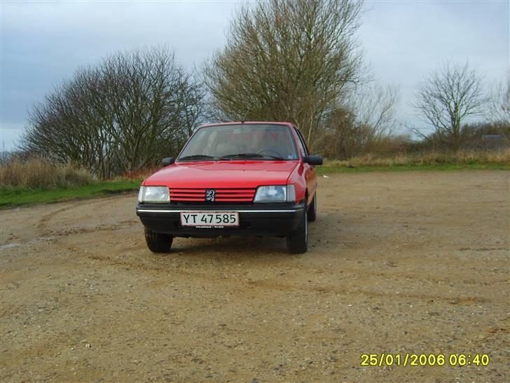 Peugeot 205 (Byttet Væk) billede 2