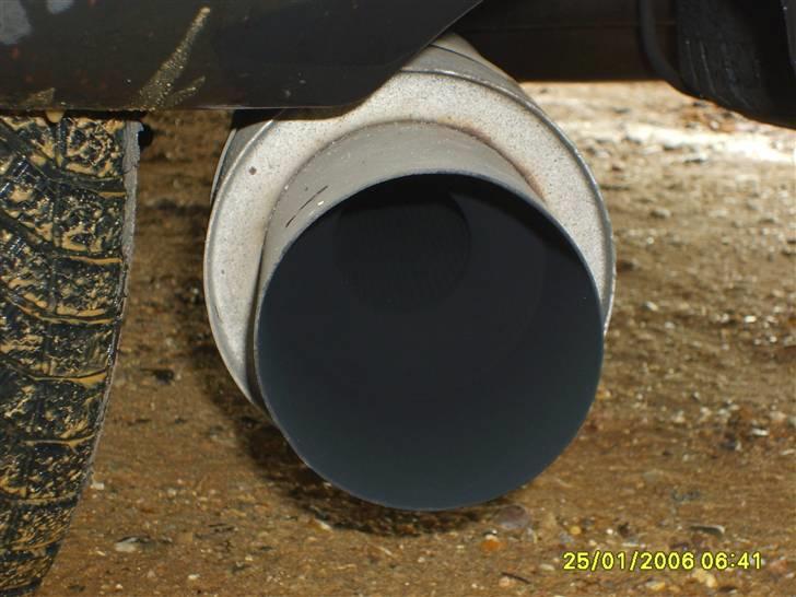 Peugeot 205 (Byttet Væk) - den støste bagpotte jeg kunne finde... vil du købe den billede 4