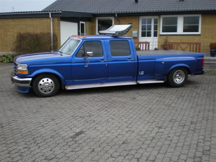 Ford F350 CREWCAB billede 3