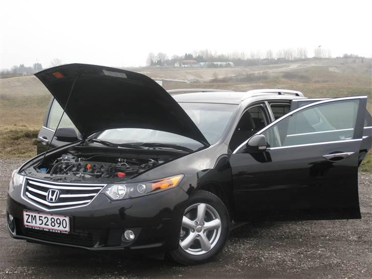 Honda Accord 2,0i-VTEC Elegance - 3/3-09 billede 1